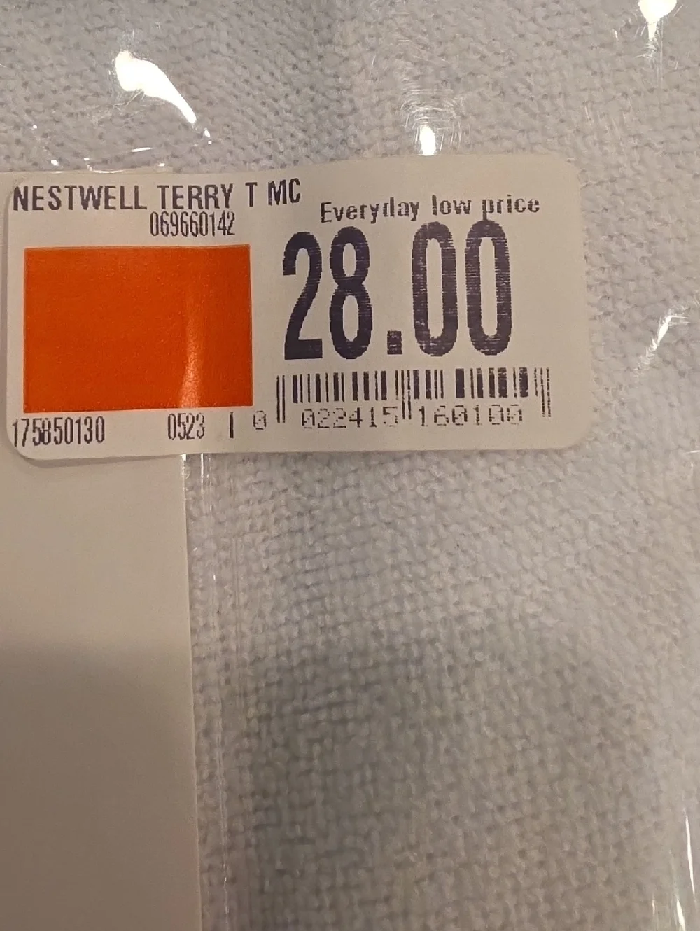 NWT Nestwell Soft Terry Twin Fitted Mattress Protector Waterproof White